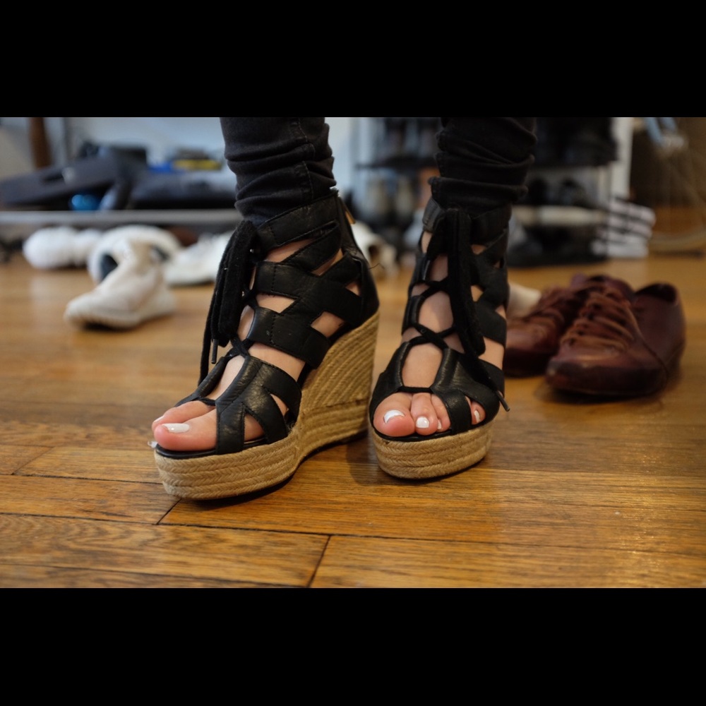 Free people leather wedge in size 7